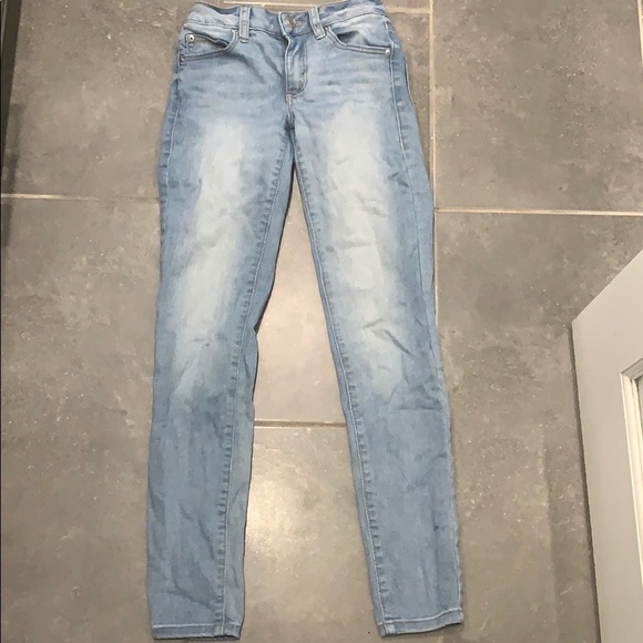 Lightwash mid rise garage jeans - Picture 1 of 6
